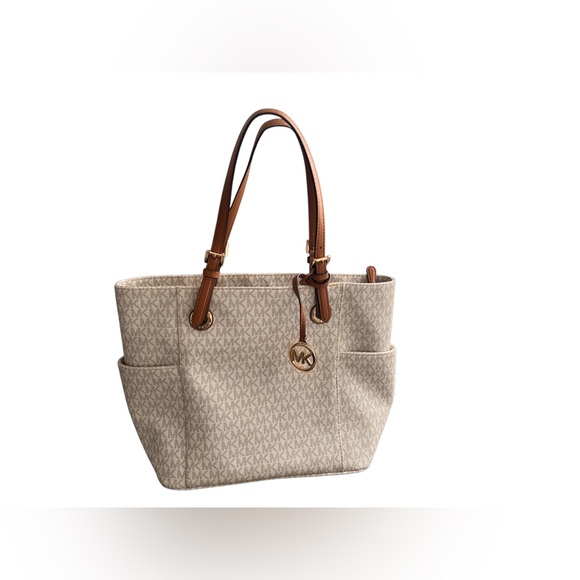 Michael Kors. Signature Logo Tote Bag. Color White-Cream. - Picture 3 of 16